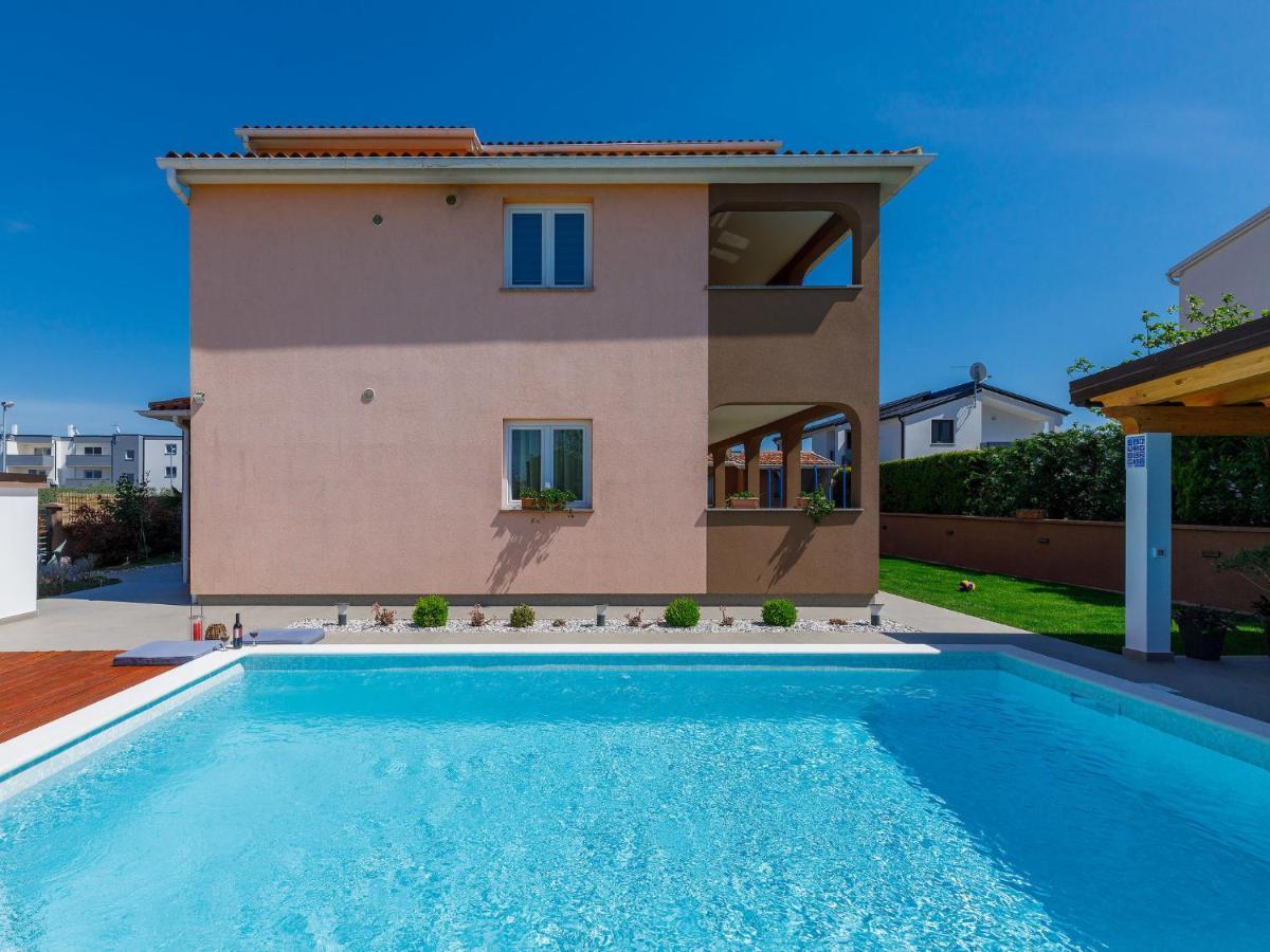 Holiday Home House Eric&Paolo By Interhome Pula Buitenkant foto