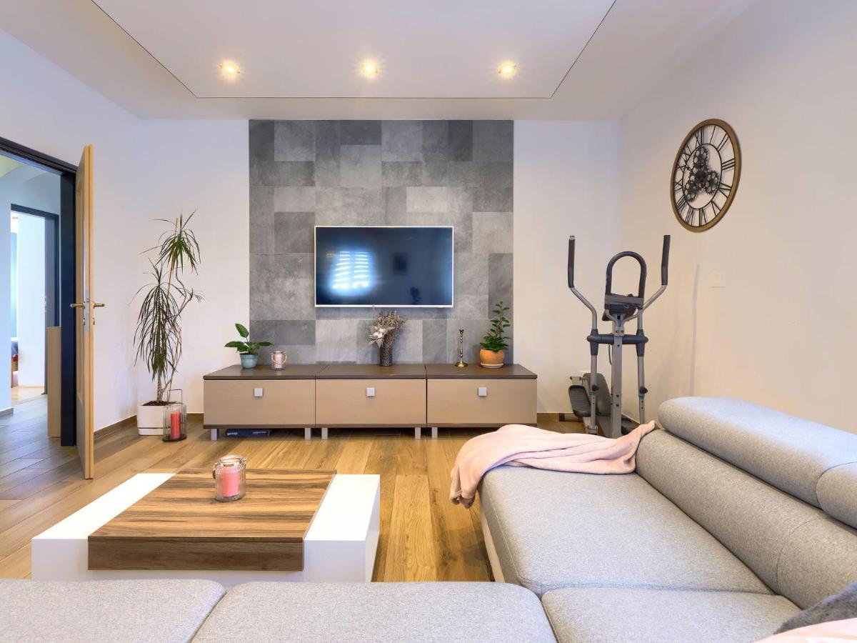 Holiday Home House Eric&Paolo By Interhome Pula Buitenkant foto