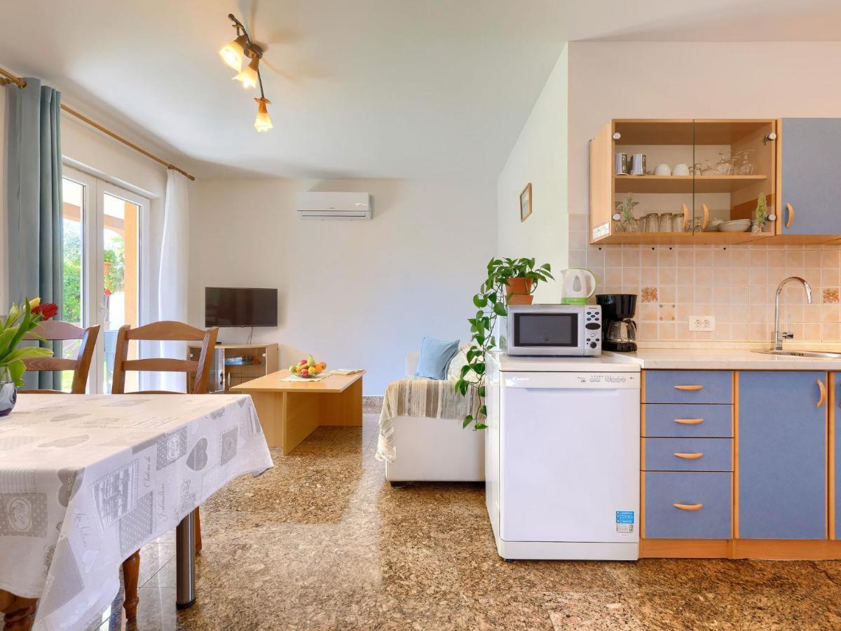 Holiday Home House Eric&Paolo By Interhome Pula Buitenkant foto