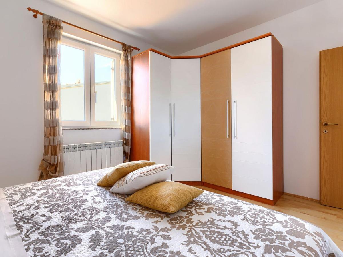 Holiday Home House Eric&Paolo By Interhome Pula Buitenkant foto