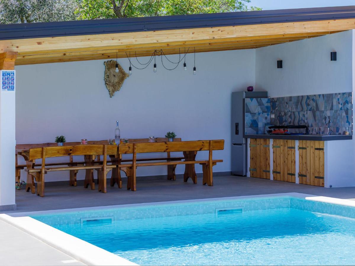 Holiday Home House Eric&Paolo By Interhome Pula Buitenkant foto